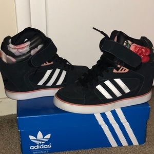 Adidas Originals Adi Mid Rise